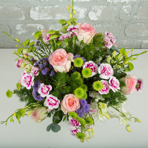Flowers that complement each other, Birthday Wishes Bouquet , Wedding anniversary Bouquet , Compliment Bouquet.