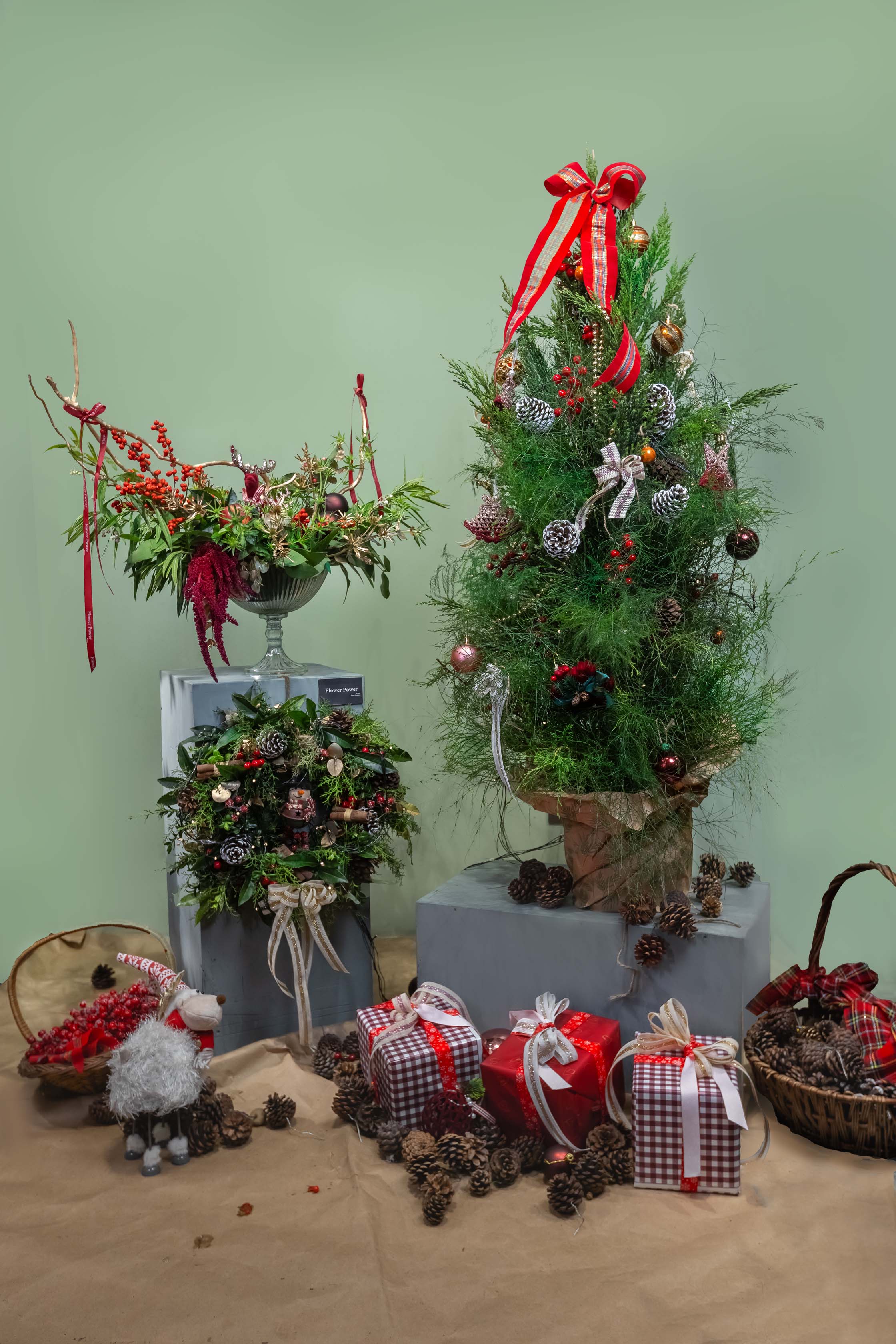 The Ultimate Ready-to-Celebrate Christmas Combo!